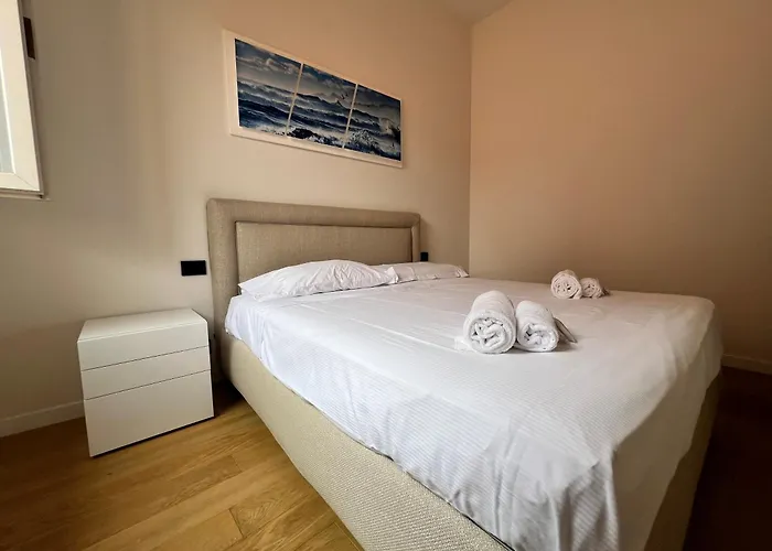 Oro Apartment, * 拉帕洛