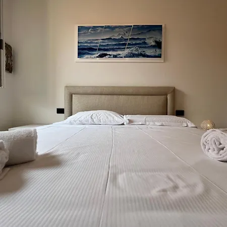 Oro Apartment,